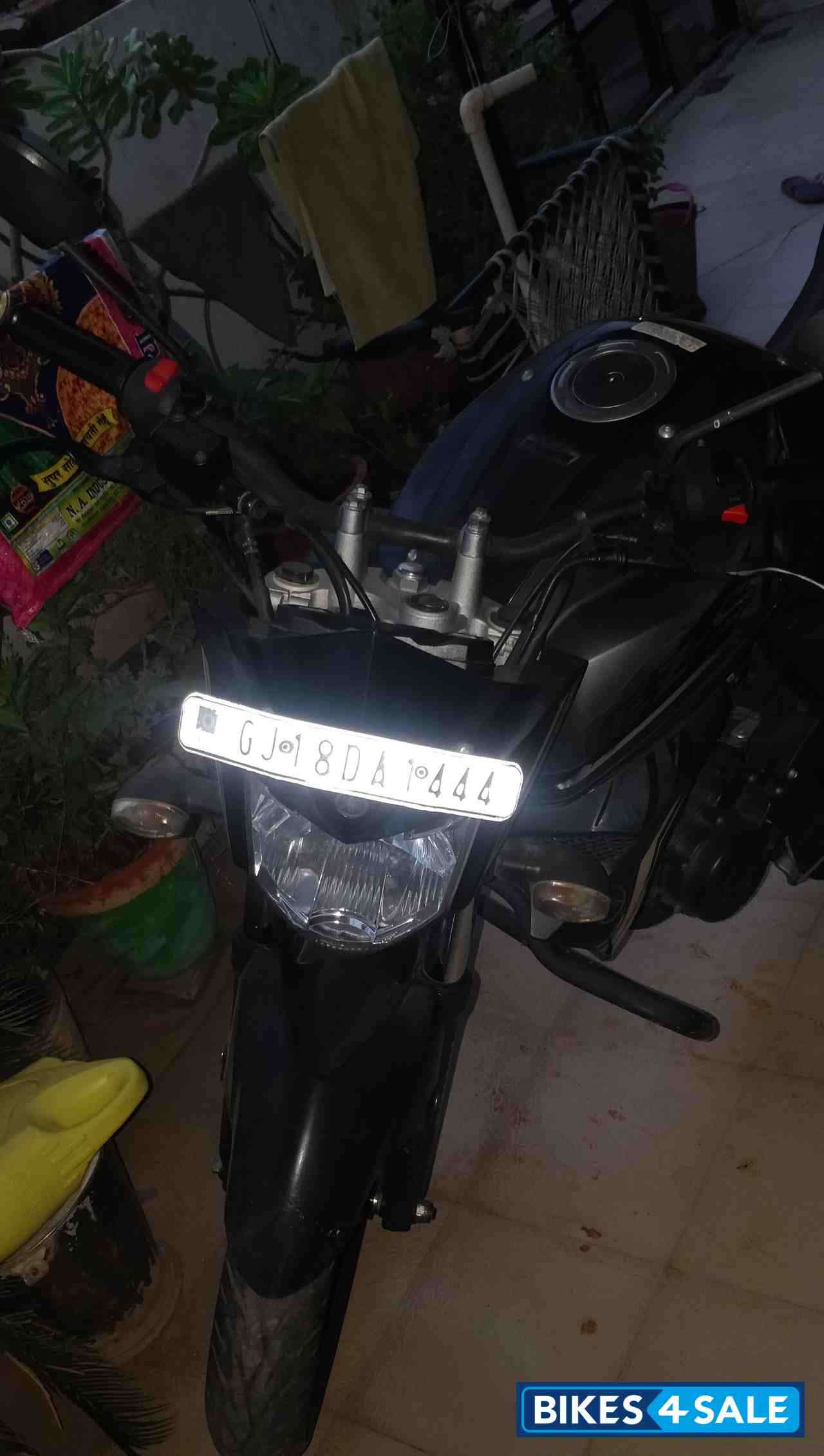 Mat Black Yamaha FZ-S Mat Black Yamaha FZ-S