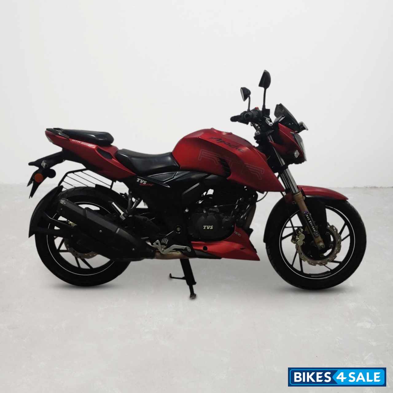 TVS Apache RTR 200 4V