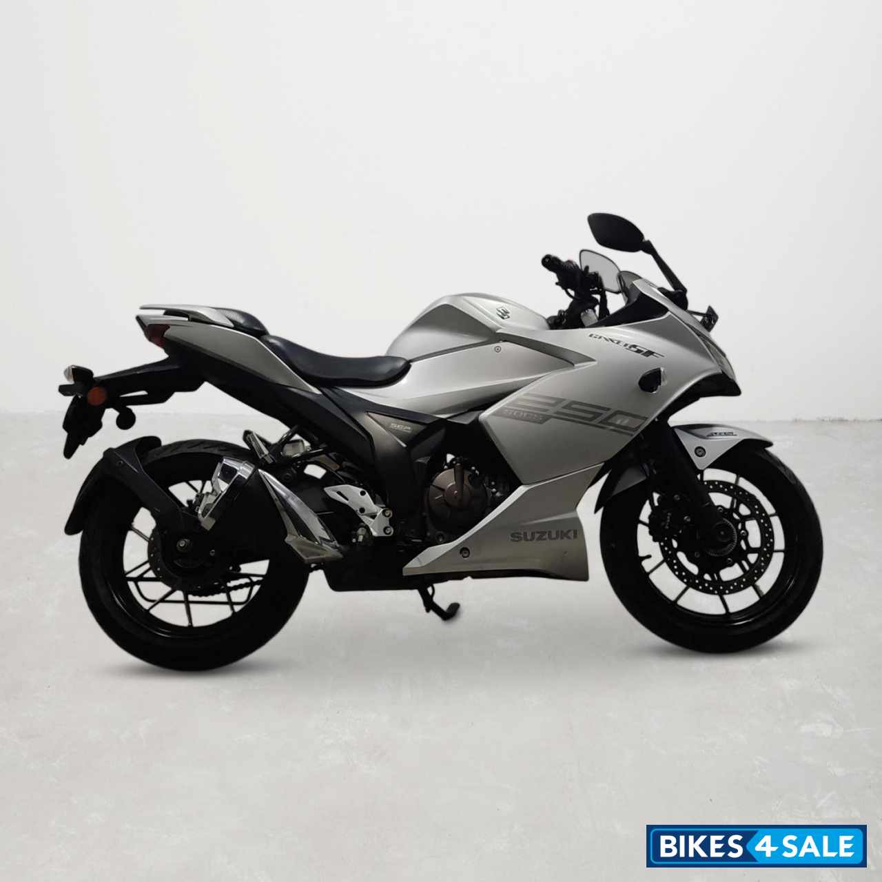 Suzuki Gixxer SF 250