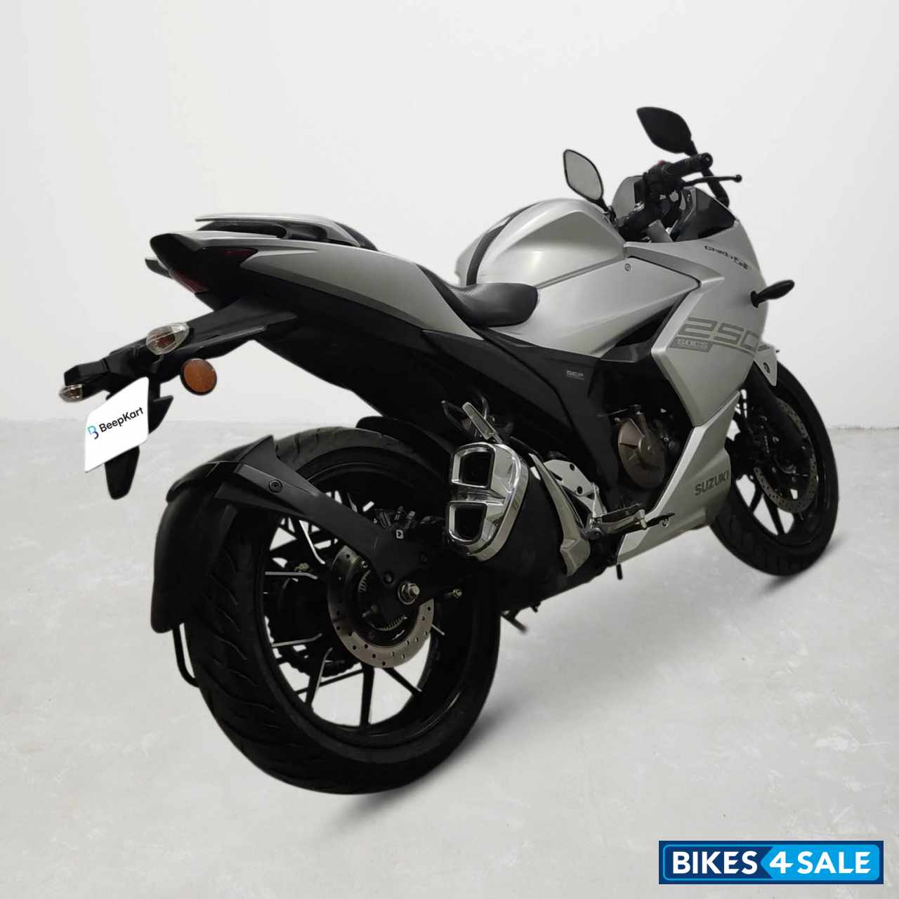 Suzuki Gixxer SF 250