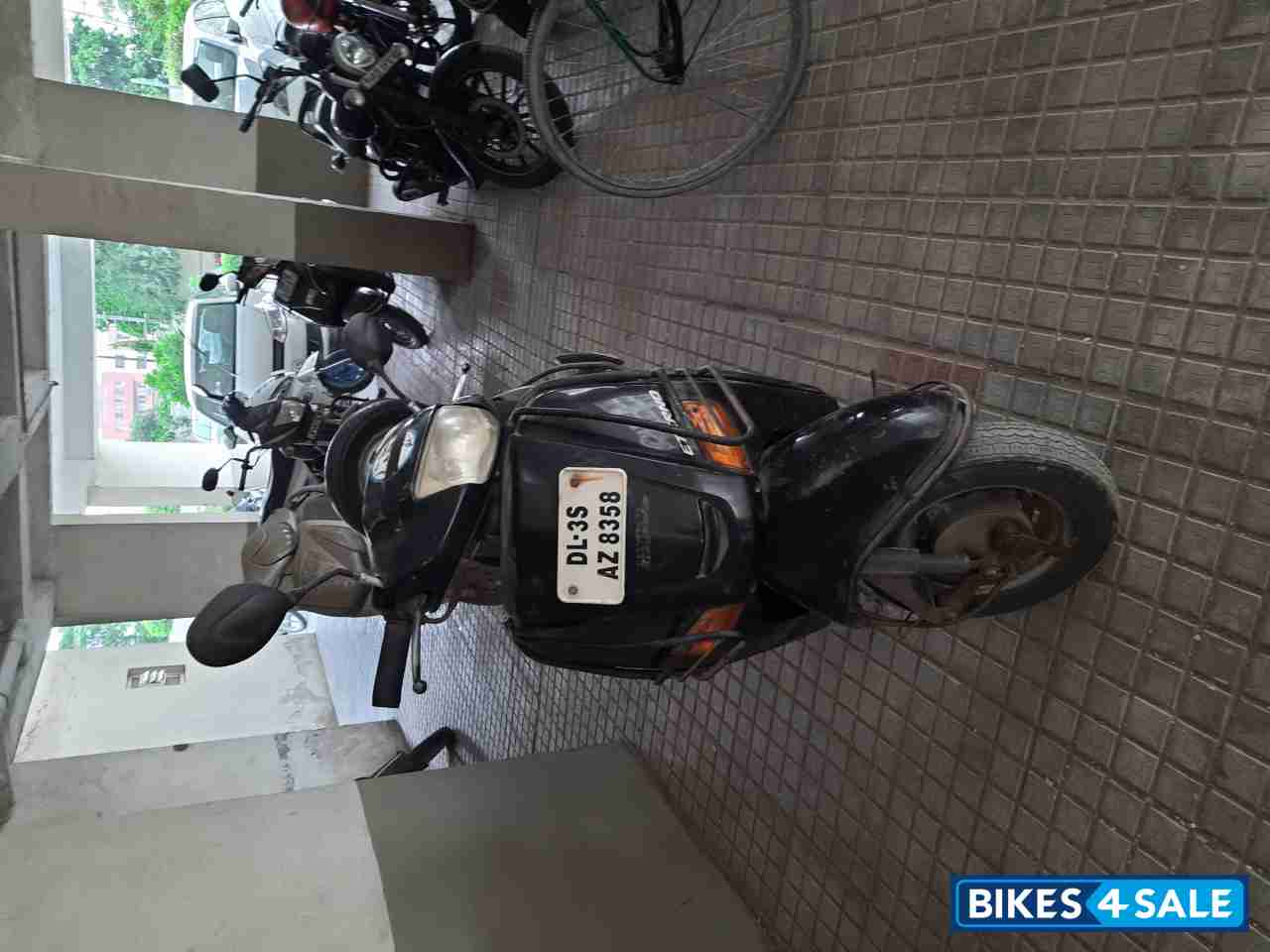 Black Honda Eterno Black Honda Eterno