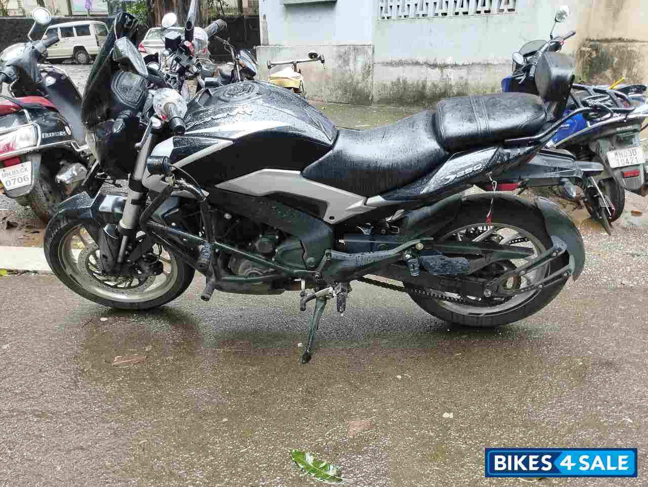 Bajaj Dominar 250