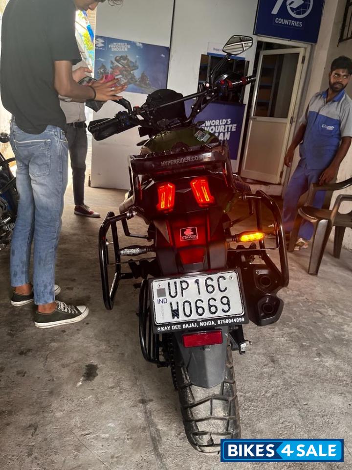 Bajaj Dominar 400 ABS BS6