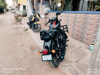 Royal Enfield Classic Stealth Black 2022 Model