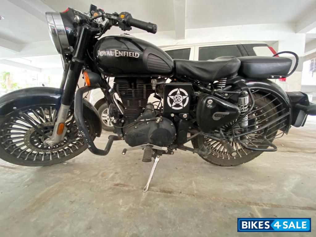 Royal Enfield Classic 350