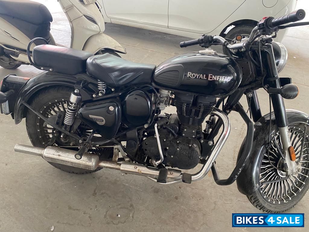 Royal Enfield Classic 350