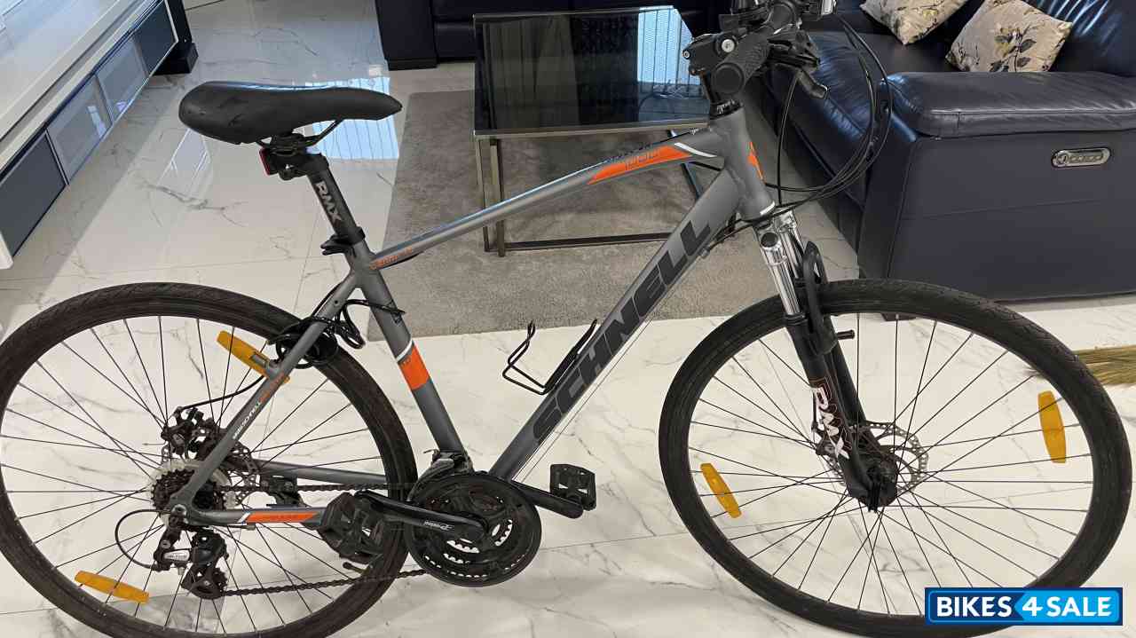 Schnell Sierra 1.0 700C Hybrid Cycle 
