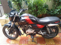 Bajaj V15
