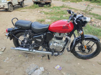 Red Royal Enfield Classic 350 BS VI