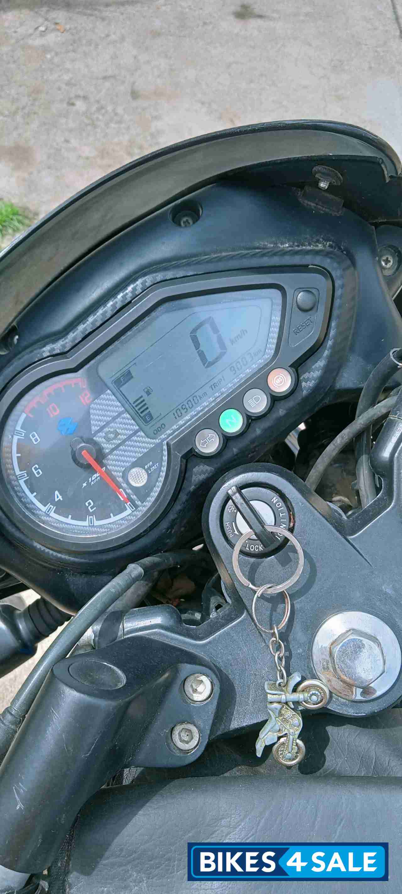 Blue Black Bajaj Pulsar 150 BS6