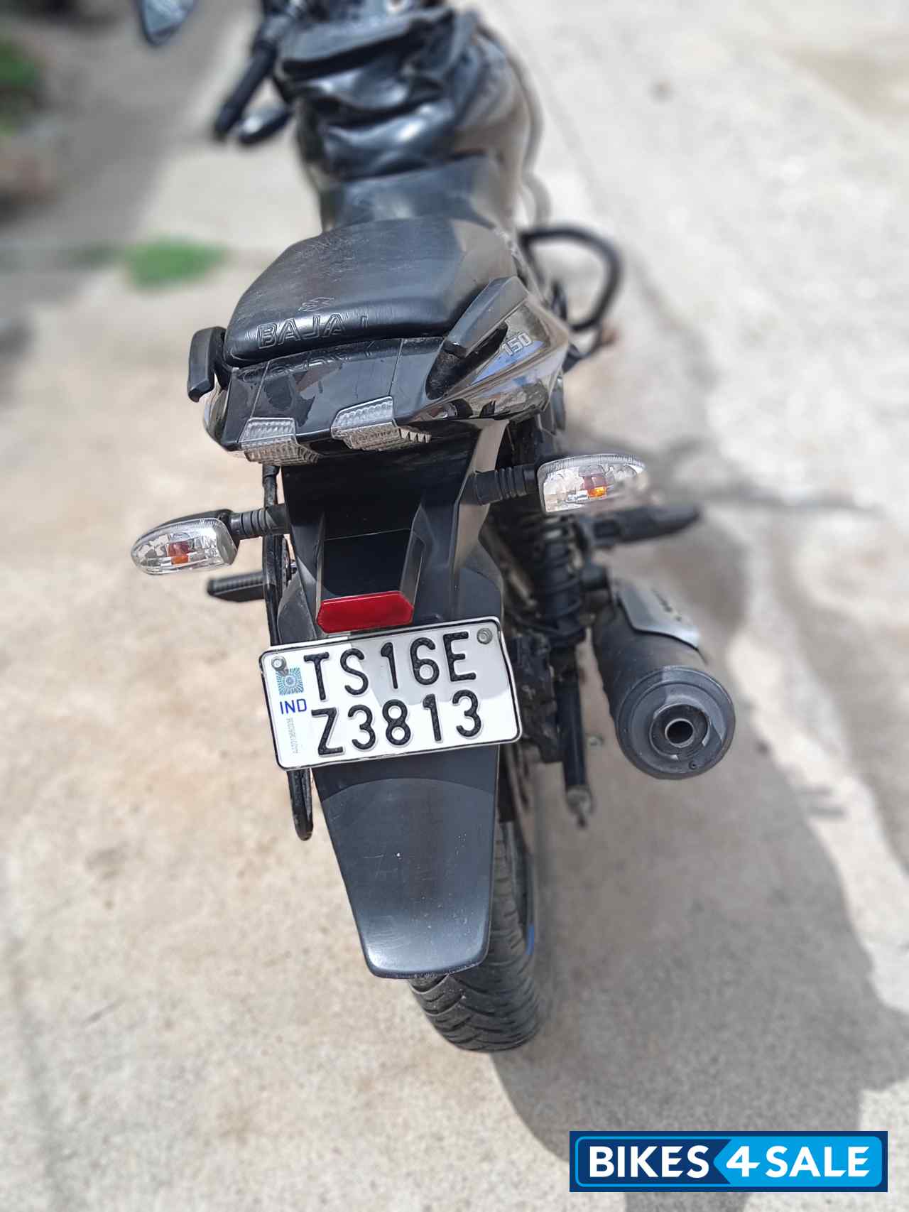 Blue Black Bajaj Pulsar 150 BS6