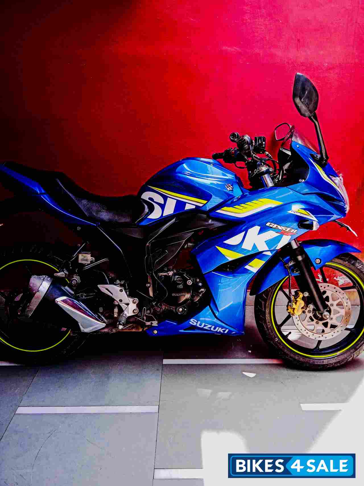 Motogp Blue Suzuki Gixxer SF