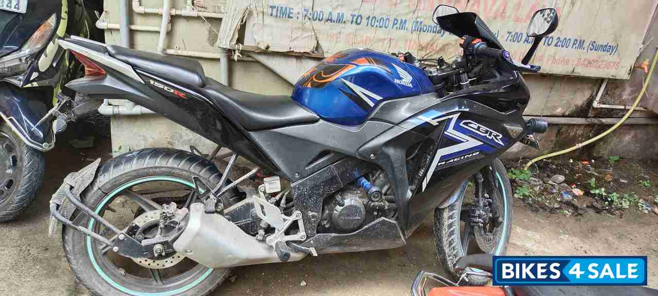 Honda CBR 150R