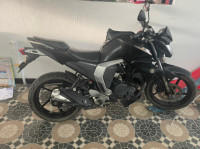 Black Yamaha FZ FI V2