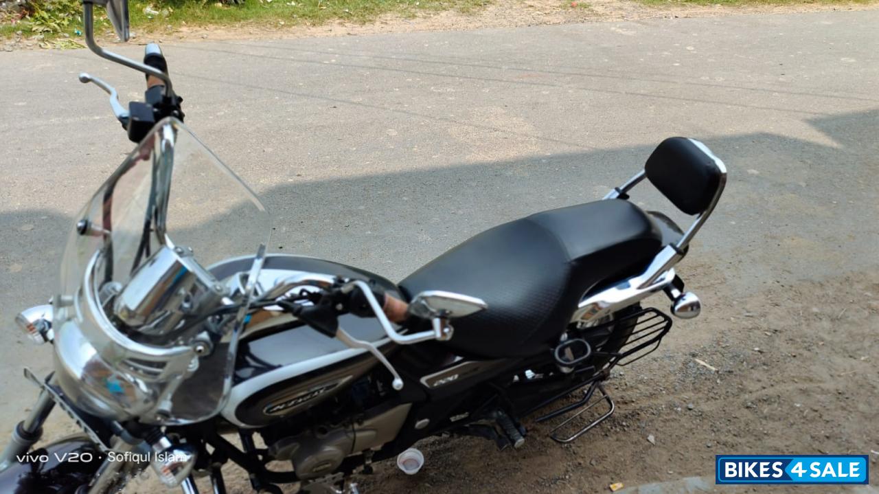 Bajaj Avenger Cruise 220