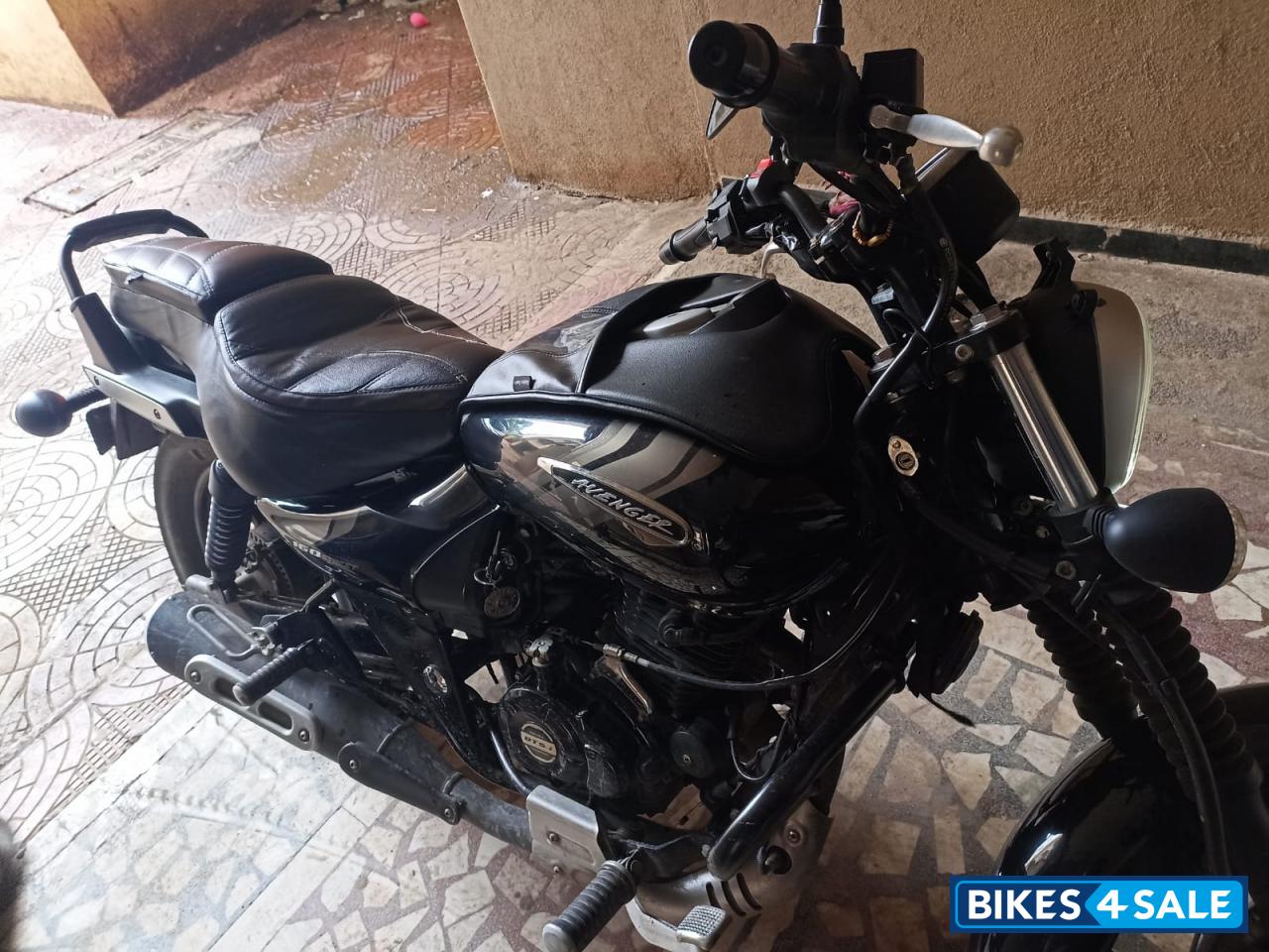 Bajaj Avenger Street 160 BS6