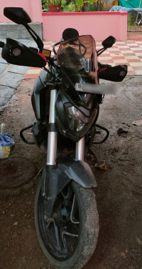 Charcol Black Bajaj Dominar 400