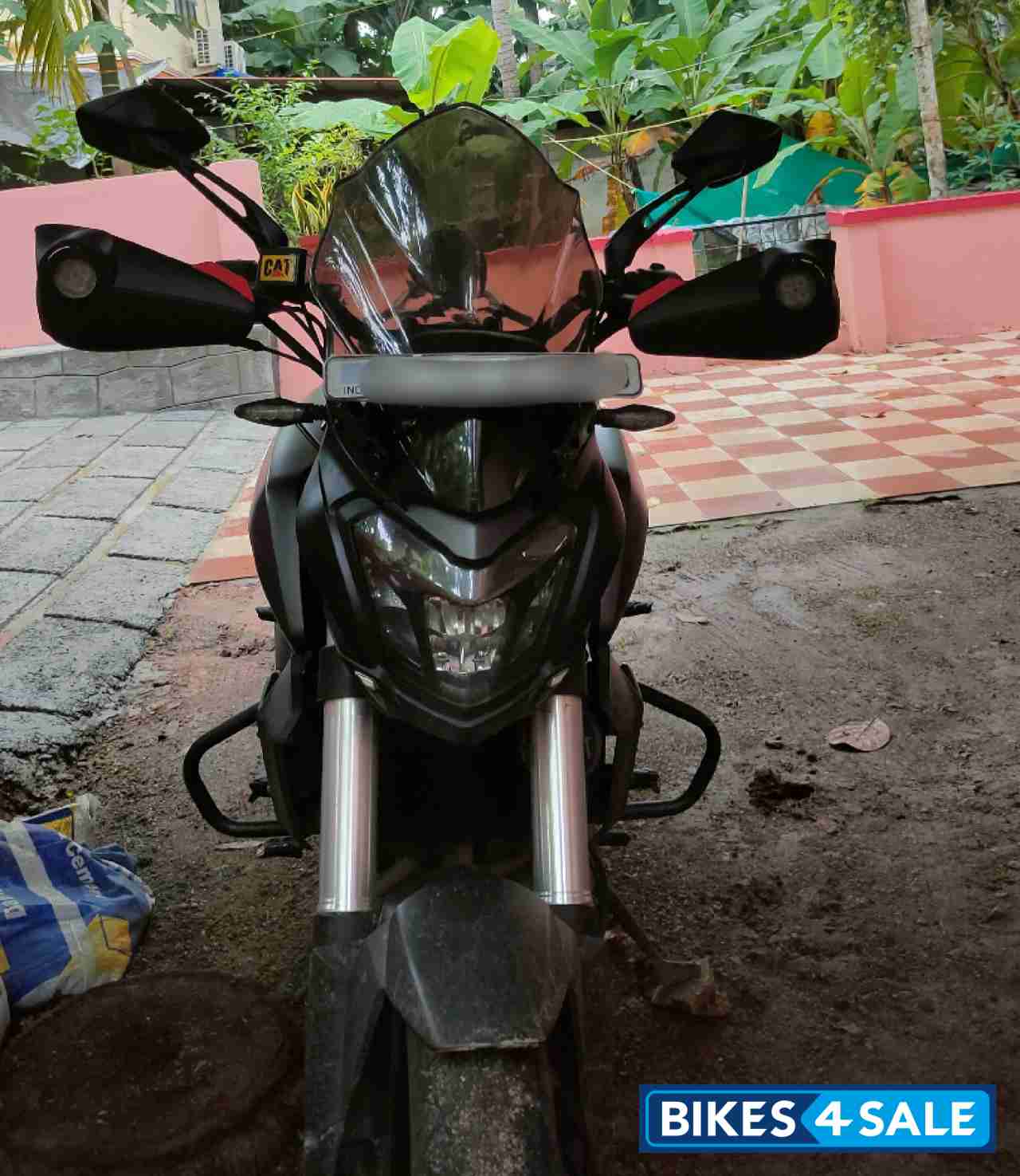 Charcol Black Bajaj Dominar 400