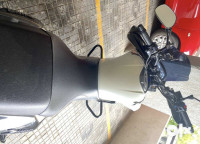 White Bajaj Dominar 400 Disc