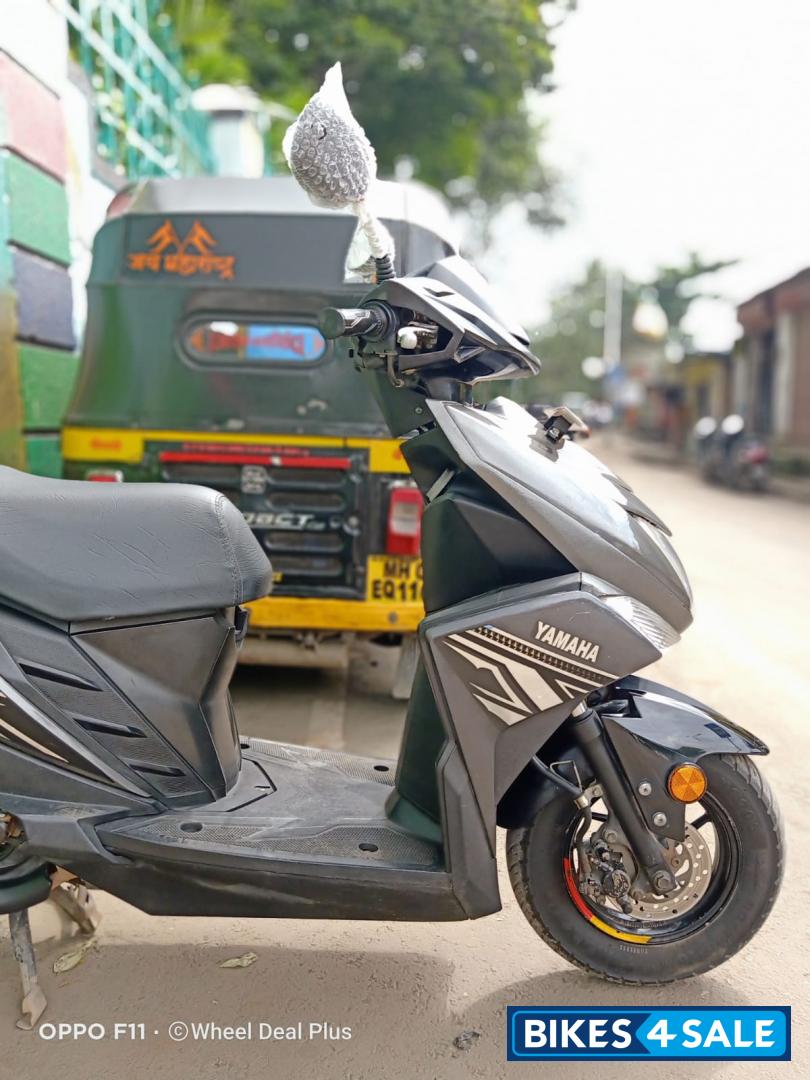 Yamaha Cygnus Ray ZR