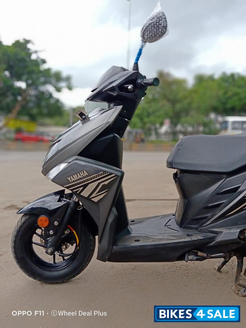 Yamaha Cygnus Ray ZR