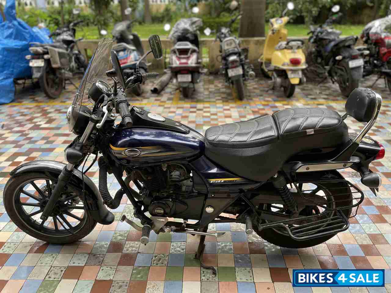 Bajaj Avenger Street 150