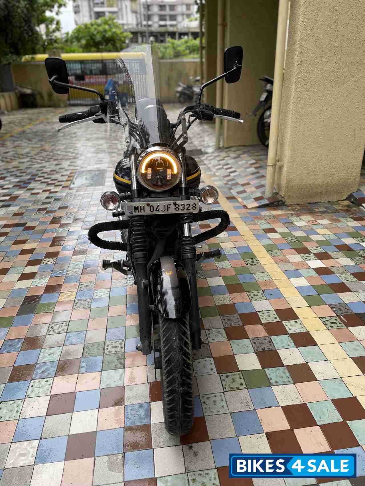 Bajaj Avenger Street 150