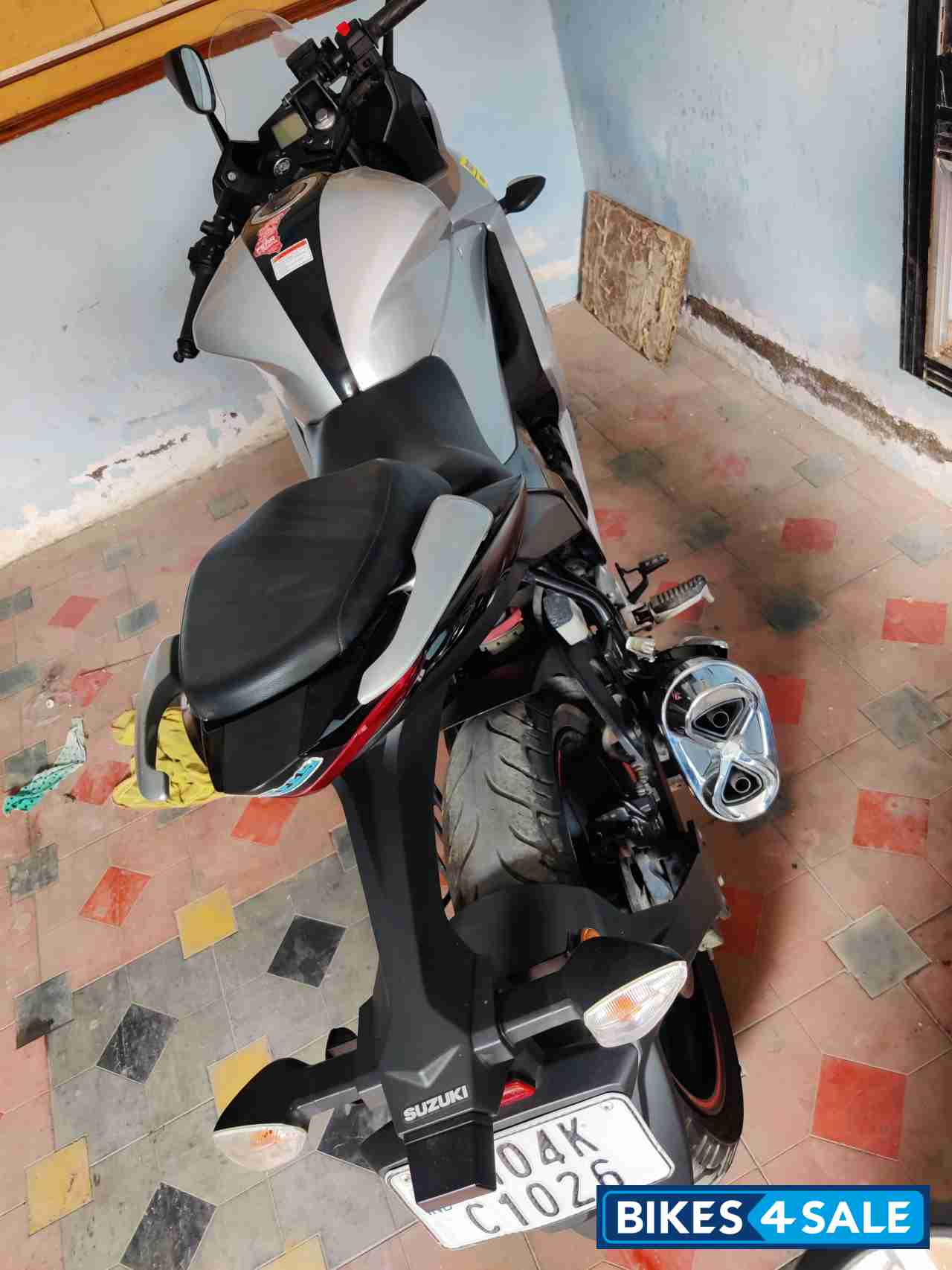 Suzuki Gixxer SF Fi 2019 new version model