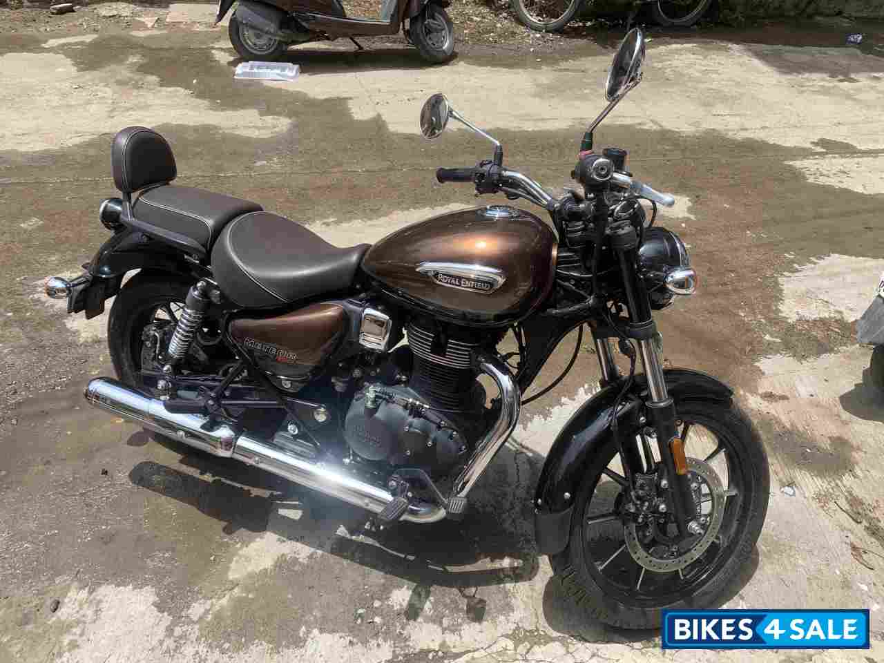 Royal Enfield Meteor 350 Supernova