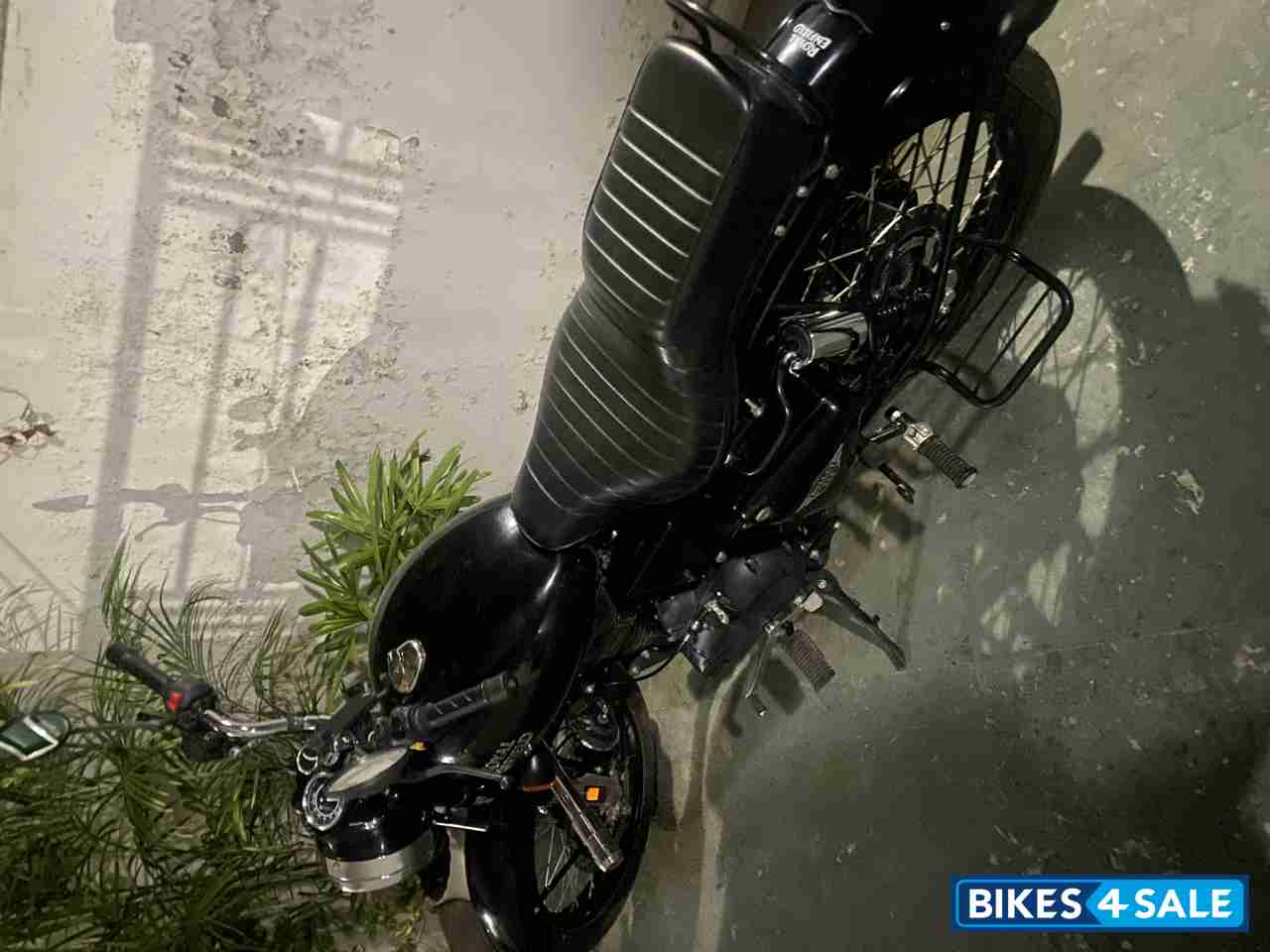 Jet Black Royal Enfield Bullet Electra