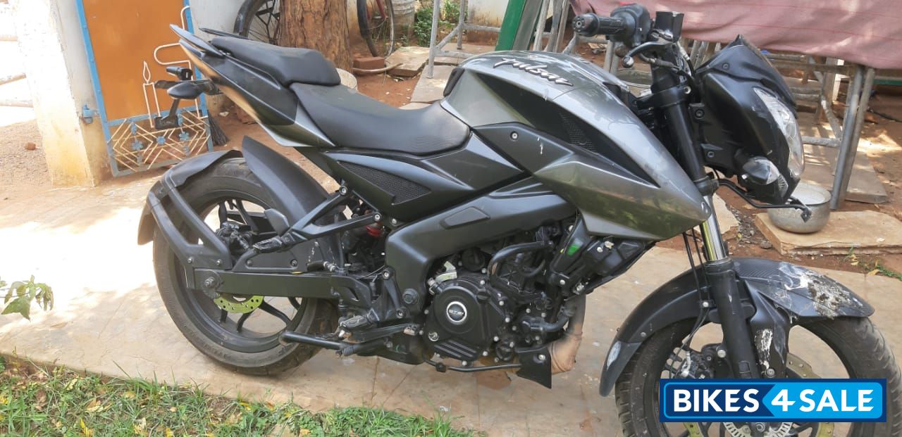 Bajaj Pulsar NS 200 BS6