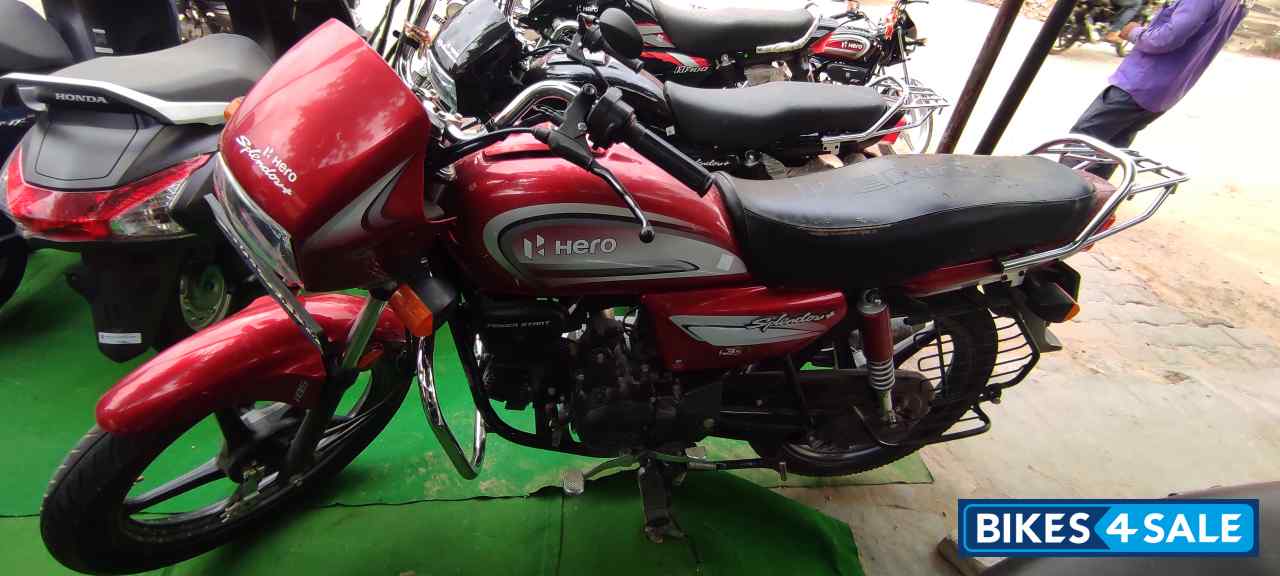 Hero Splendor Plus Black and Accent
