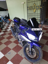 Bule Yamaha YZF R15 V2