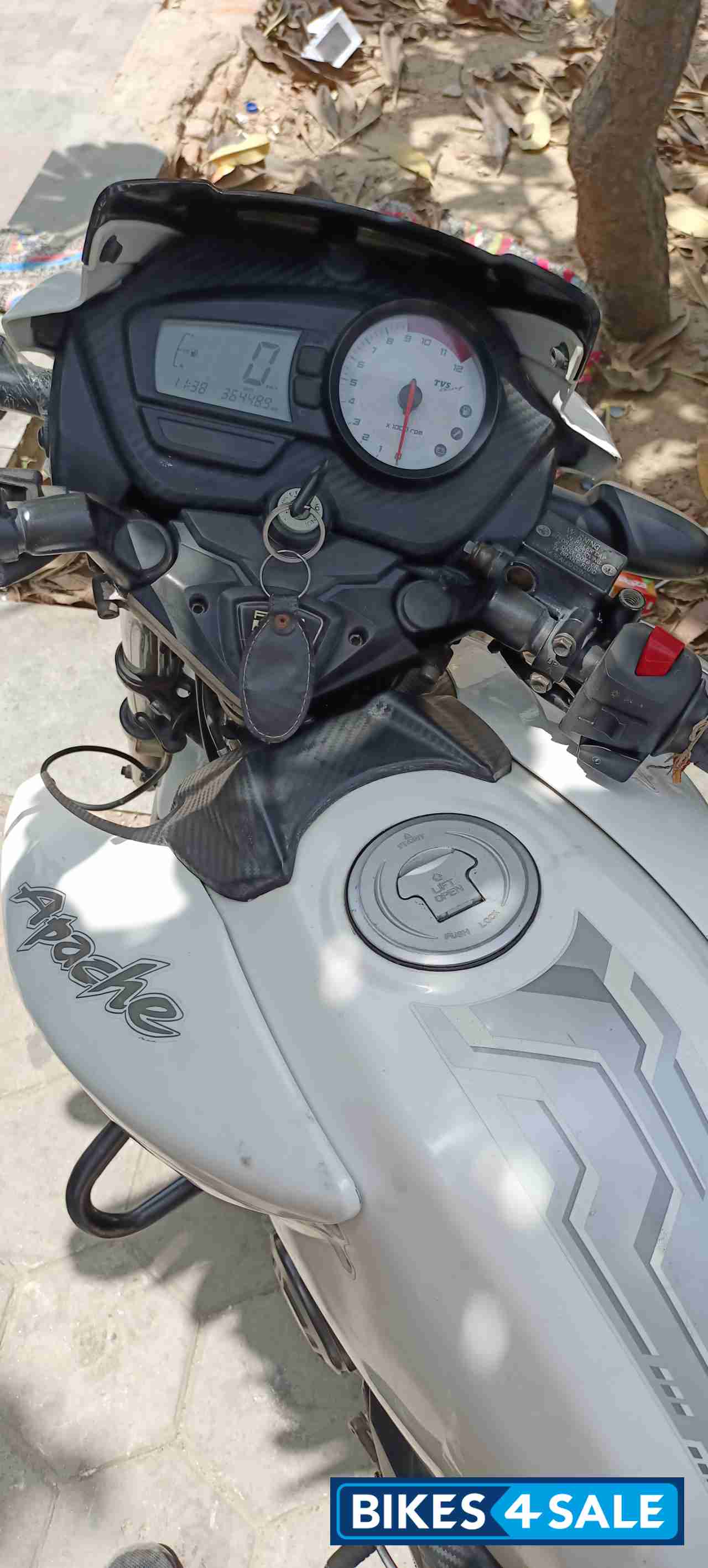 TVS Apache RTR 180