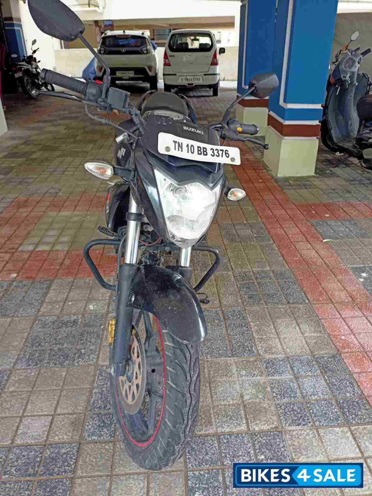 Suzuki Gixxer ABS