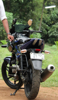 Bajaj Pulsar 220F