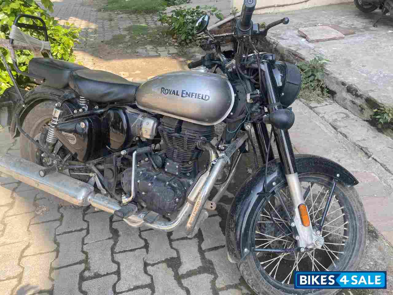 Royal Enfield Classic 350 Single Channel BS6