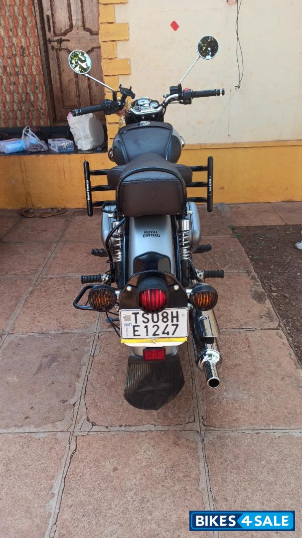 Gun Metal Grey Royal Enfield Classic 350 Dual Channel BS6