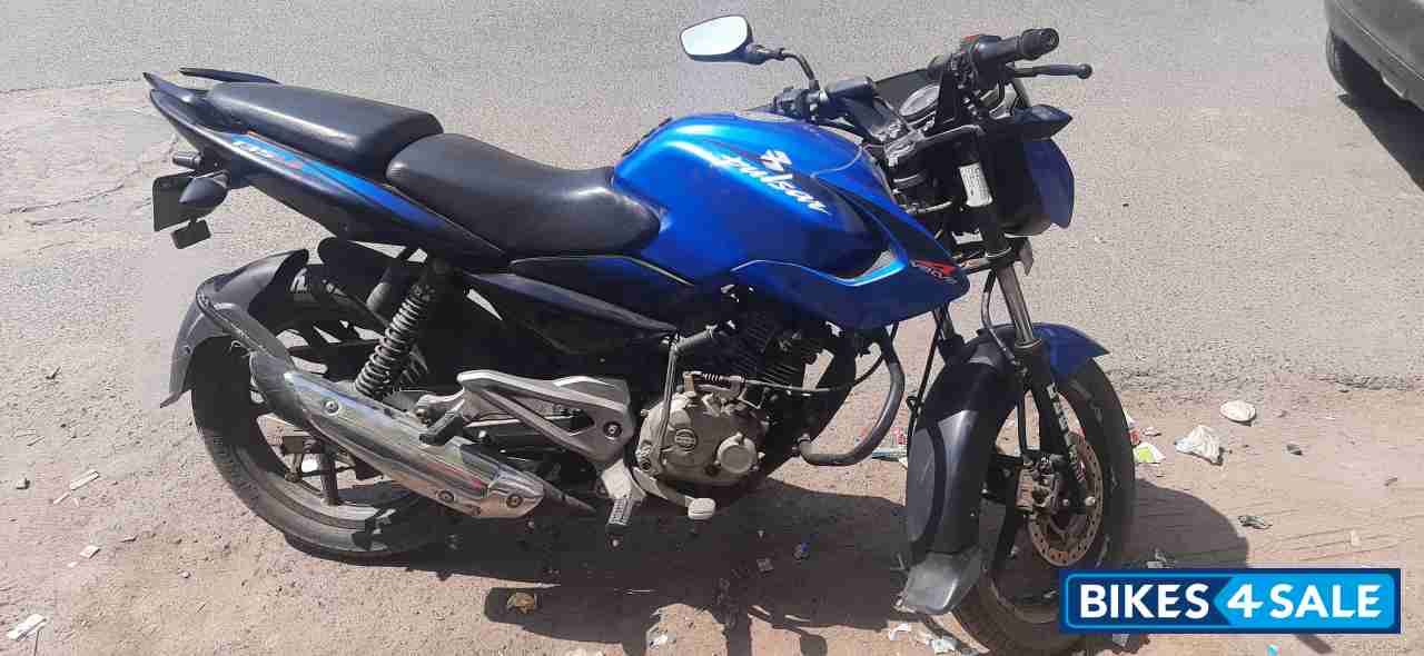 Blue Bajaj Pulsar 135LS Blue Bajaj Pulsar 135LS
