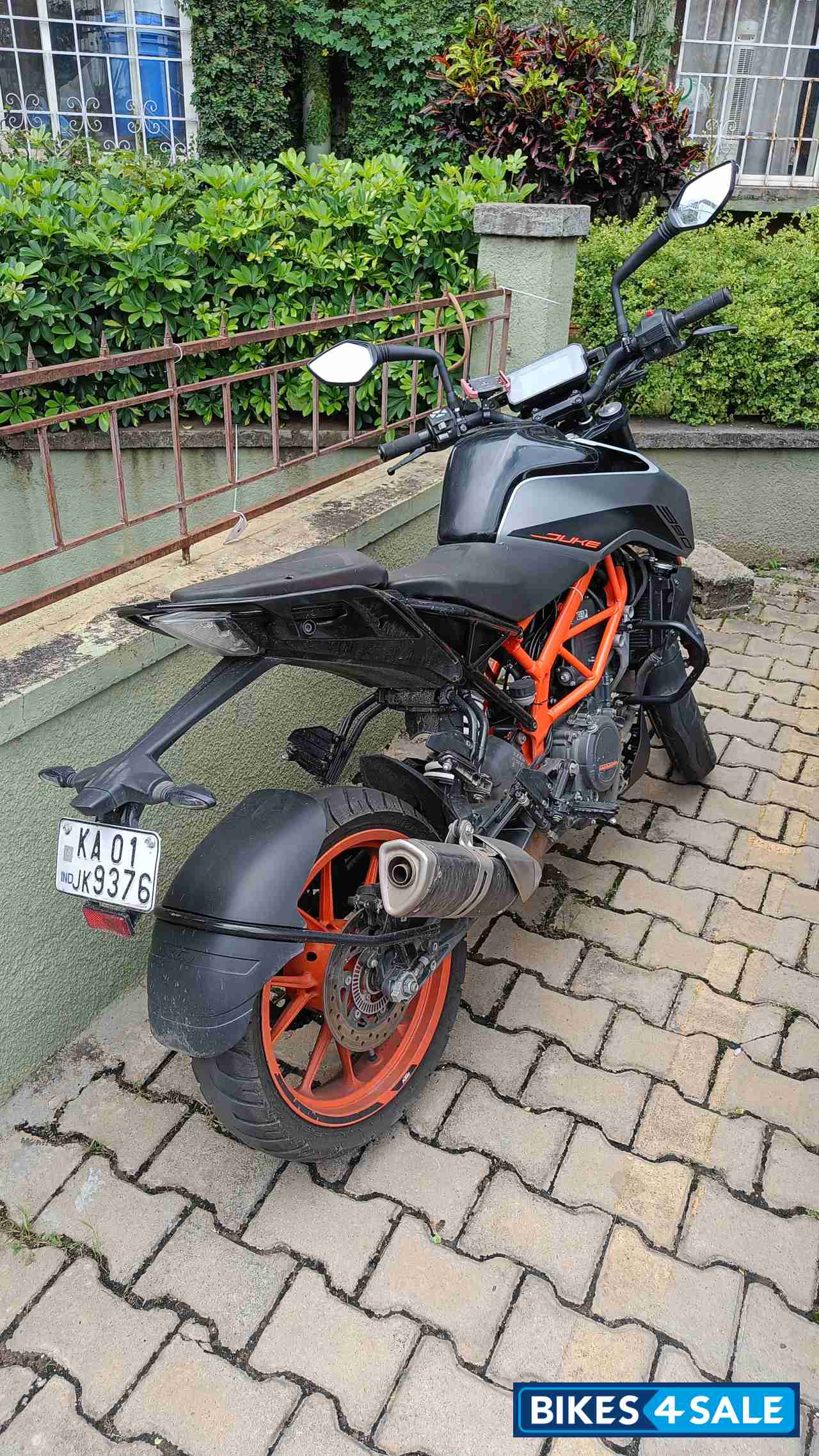 KTM Duke 390 BS6