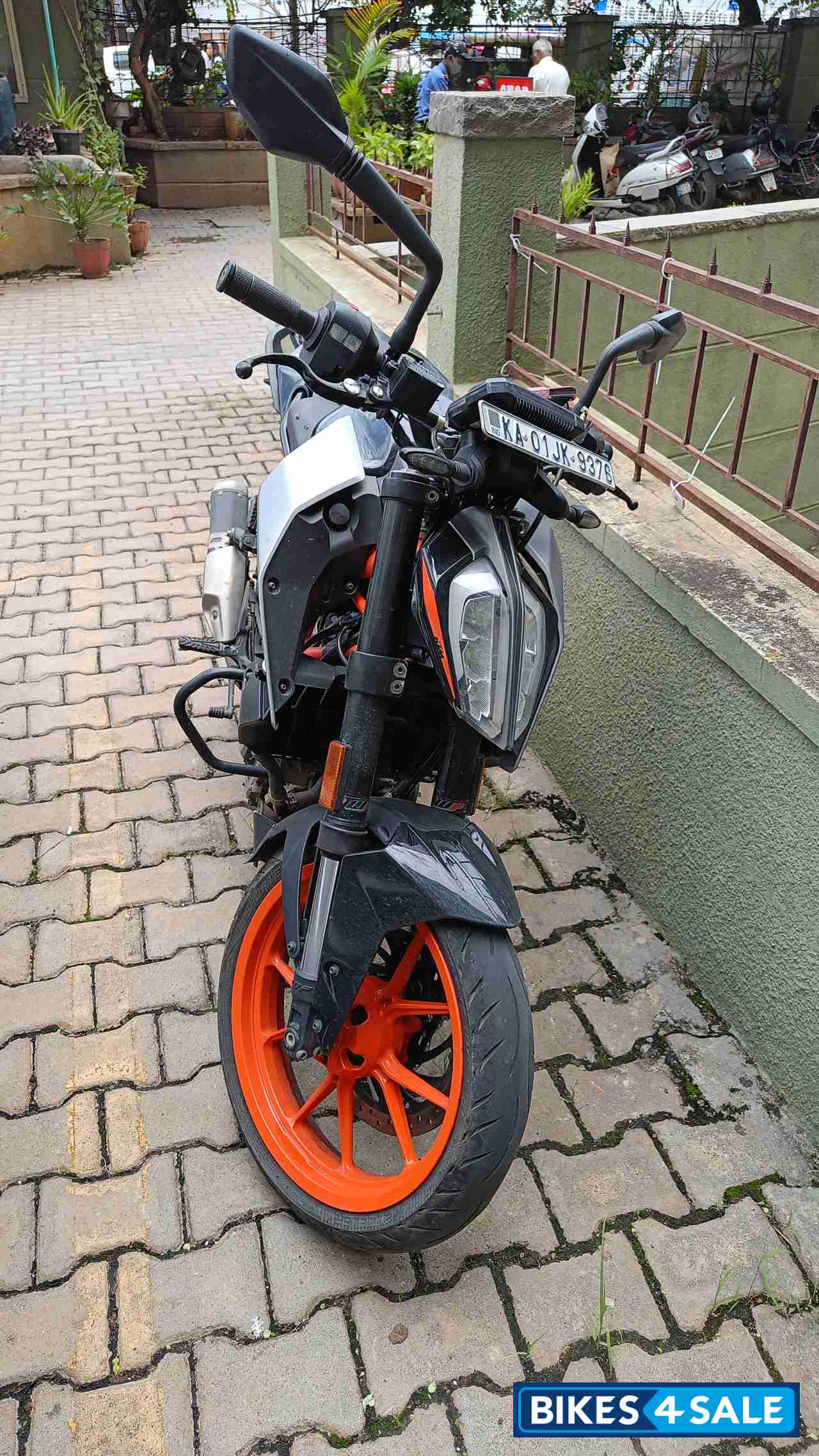 KTM Duke 390 BS6