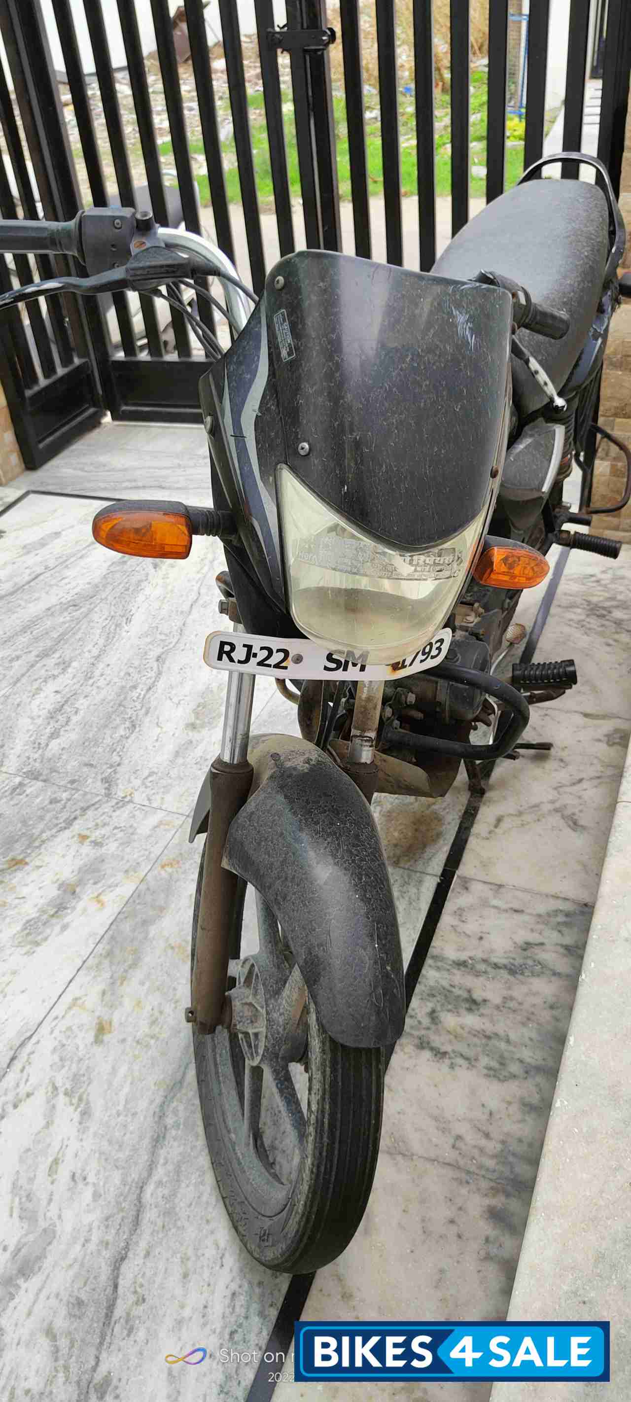 Bajaj Platina 100