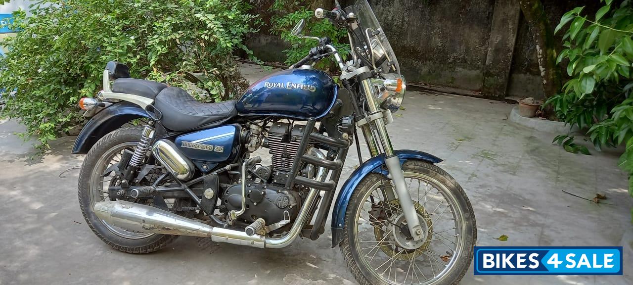 Blue Royal Enfield Thunderbird 350