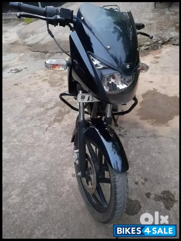 Black Bajaj Pulsar 150 DTSi