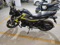 Honda CB Hornet 160R