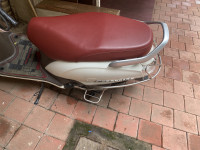 White Suzuki Access 125 Special Edition