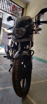 Black Bajaj Pulsar 150