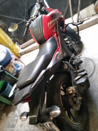 Honda CB Hornet 160R