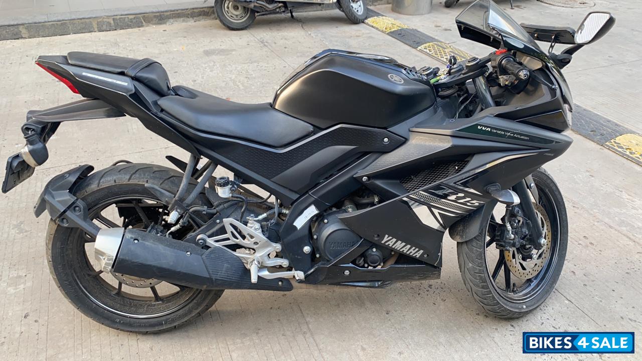 Matt Black Yamaha YZF R15 S V3.0