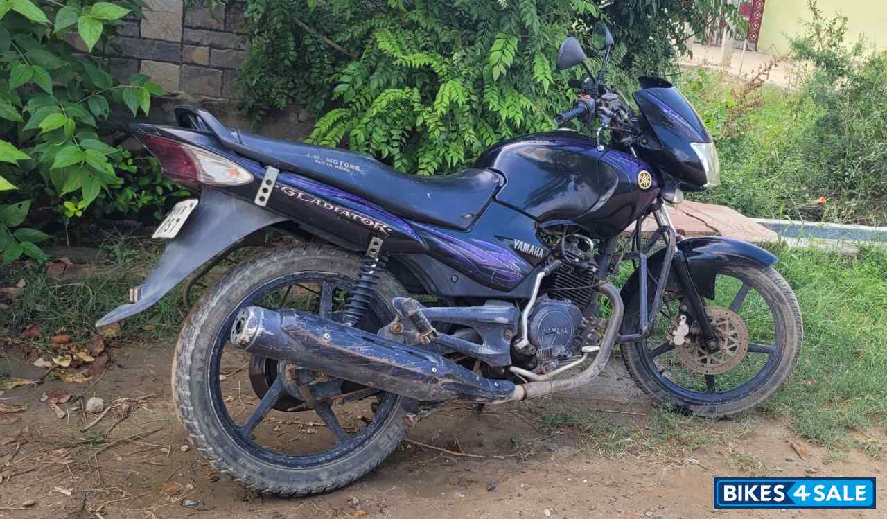 Yamaha Gladiator